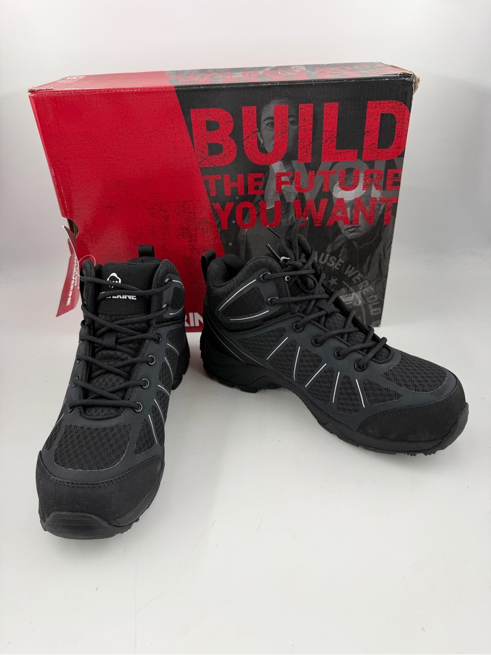 Wolverine Men’s Amherst II -SZ 7- Black CarbonMax Composite Toe Work Boots